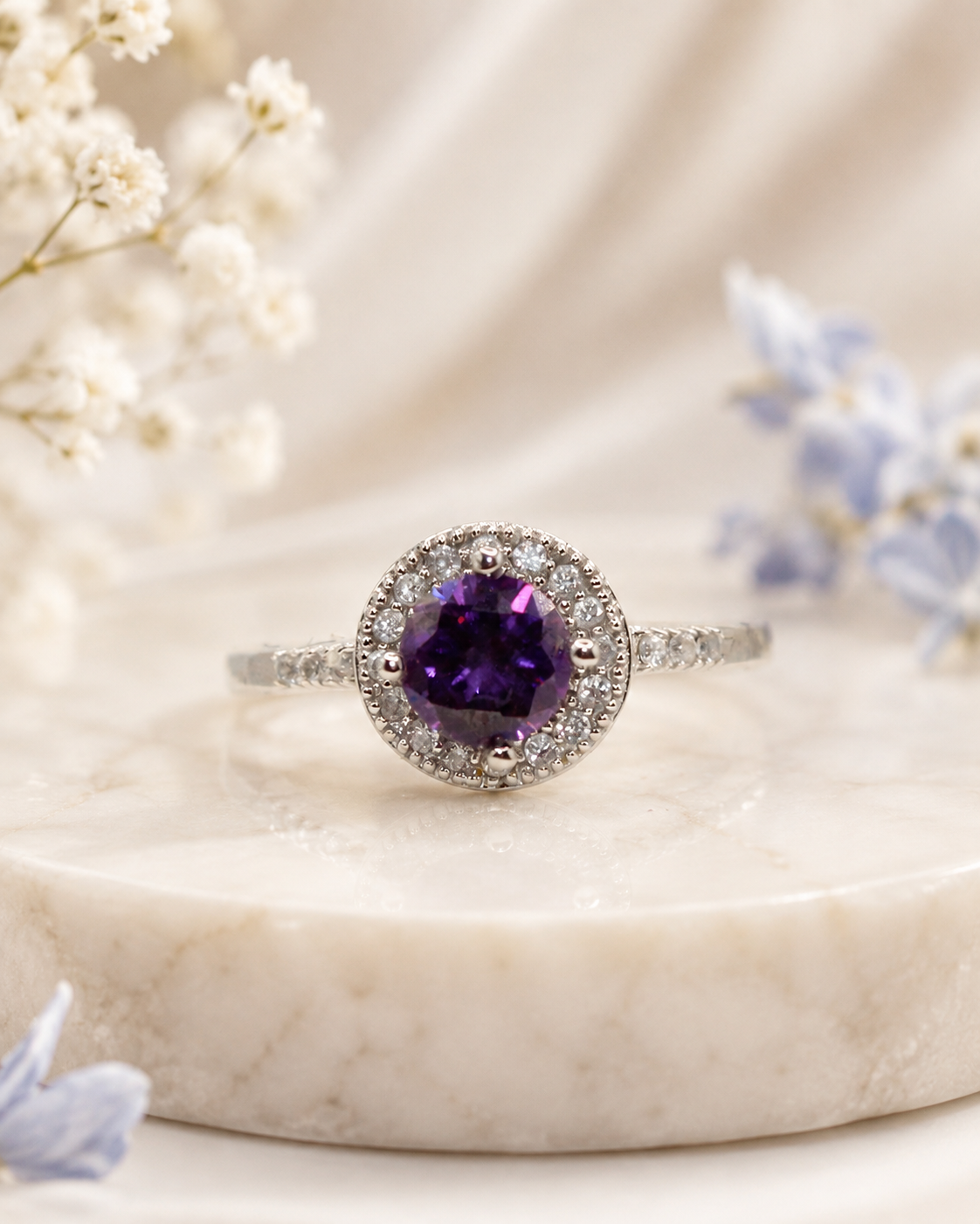 Celeste Glamour Halo Ring