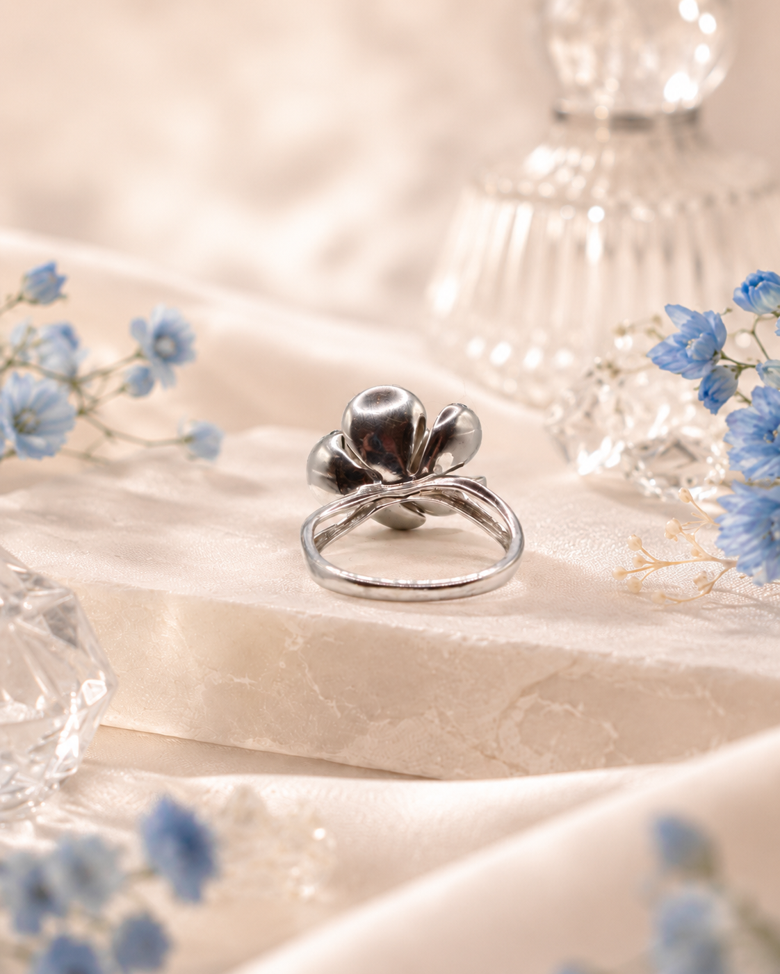 Lagoon Flower Ring