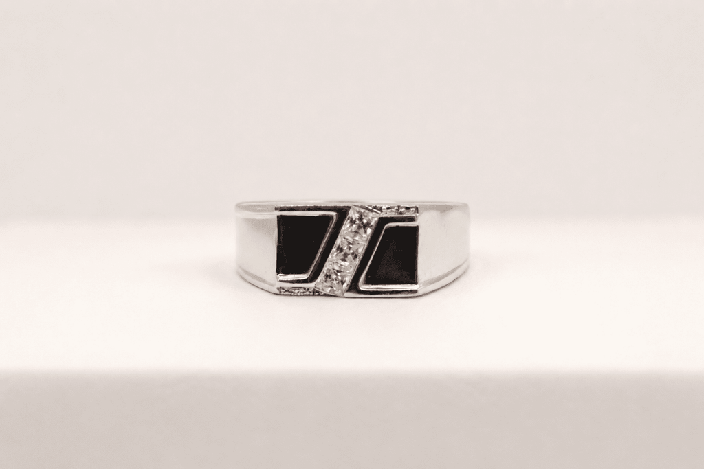 Sterling Noir Ring