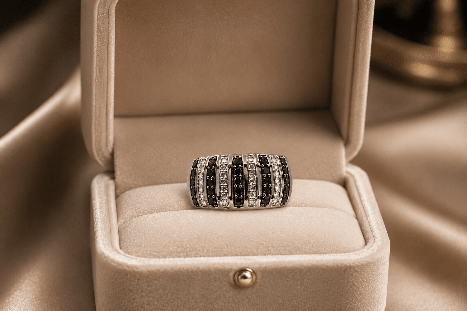 Midnight Stripe Ring