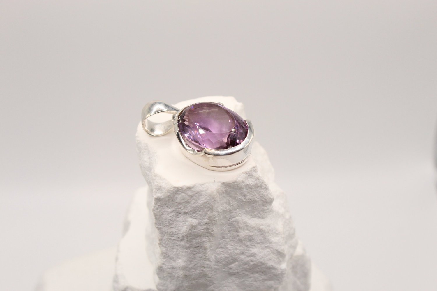 Natural Amethyst Solitaire Pendant