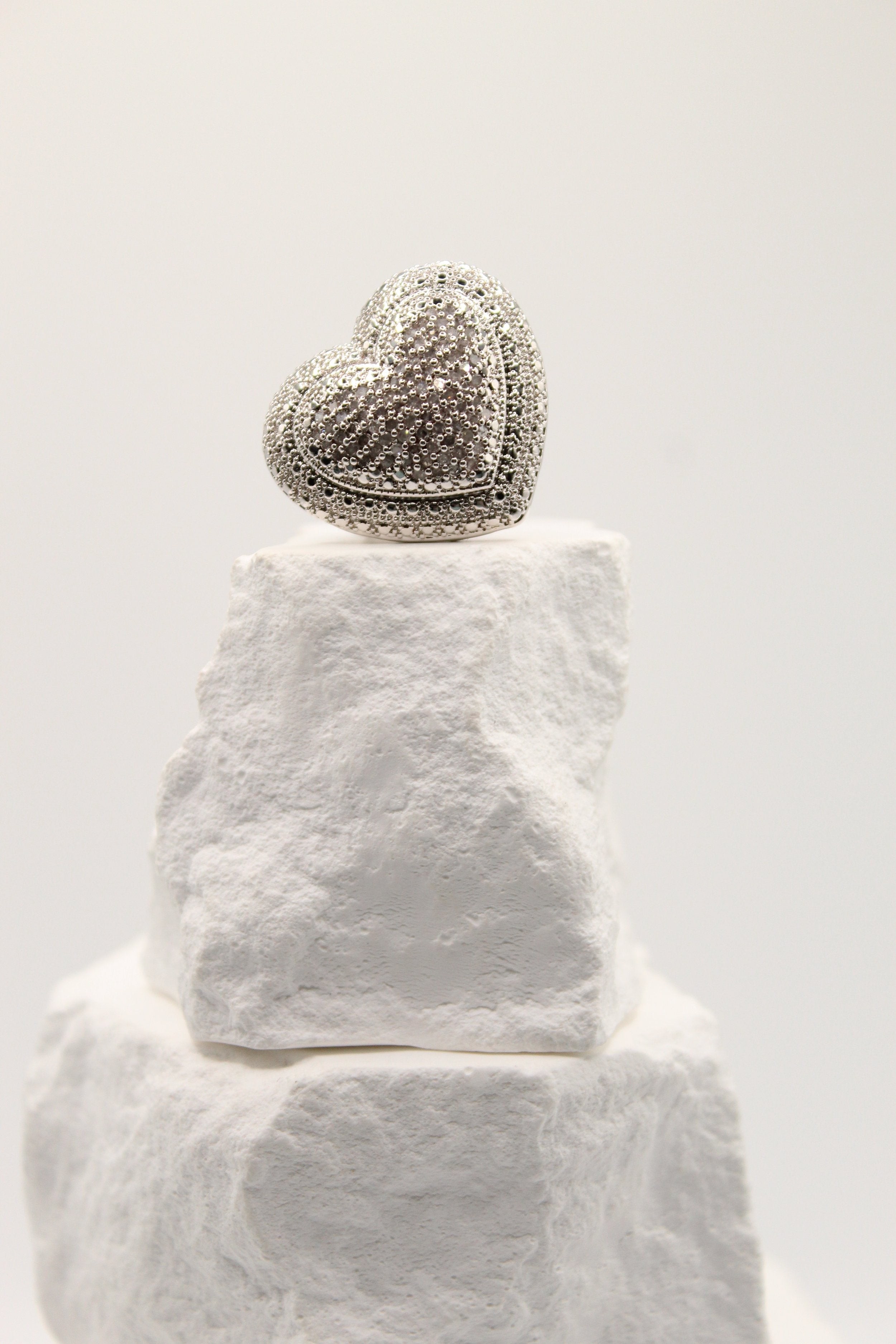 Endless Love Pavé Heart Ring