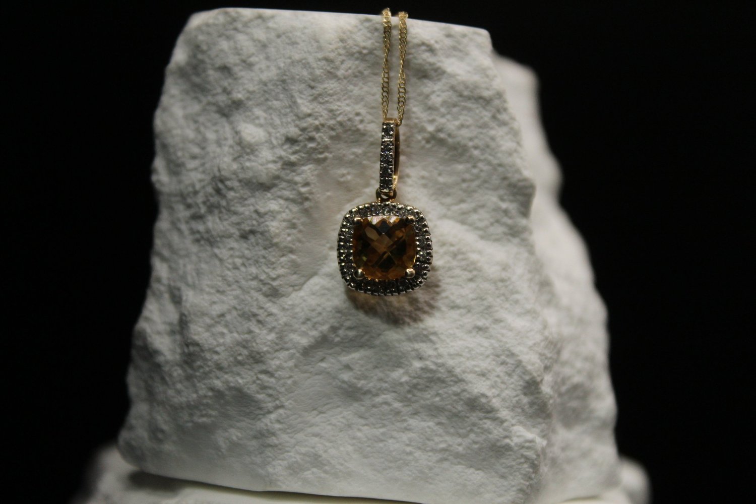 Sunbeam Diamond Necklace
