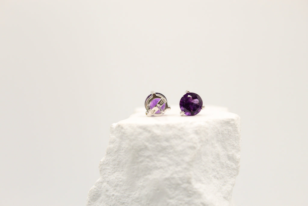 Deep Glow Amethyst Studs
