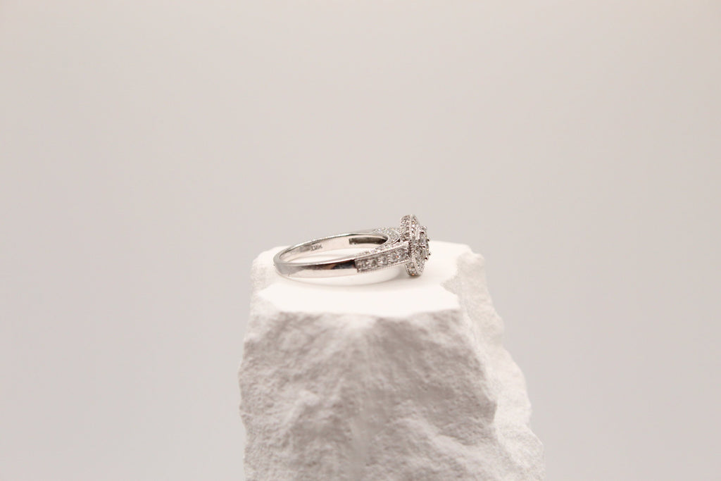Aurora Halo Diamond Ring