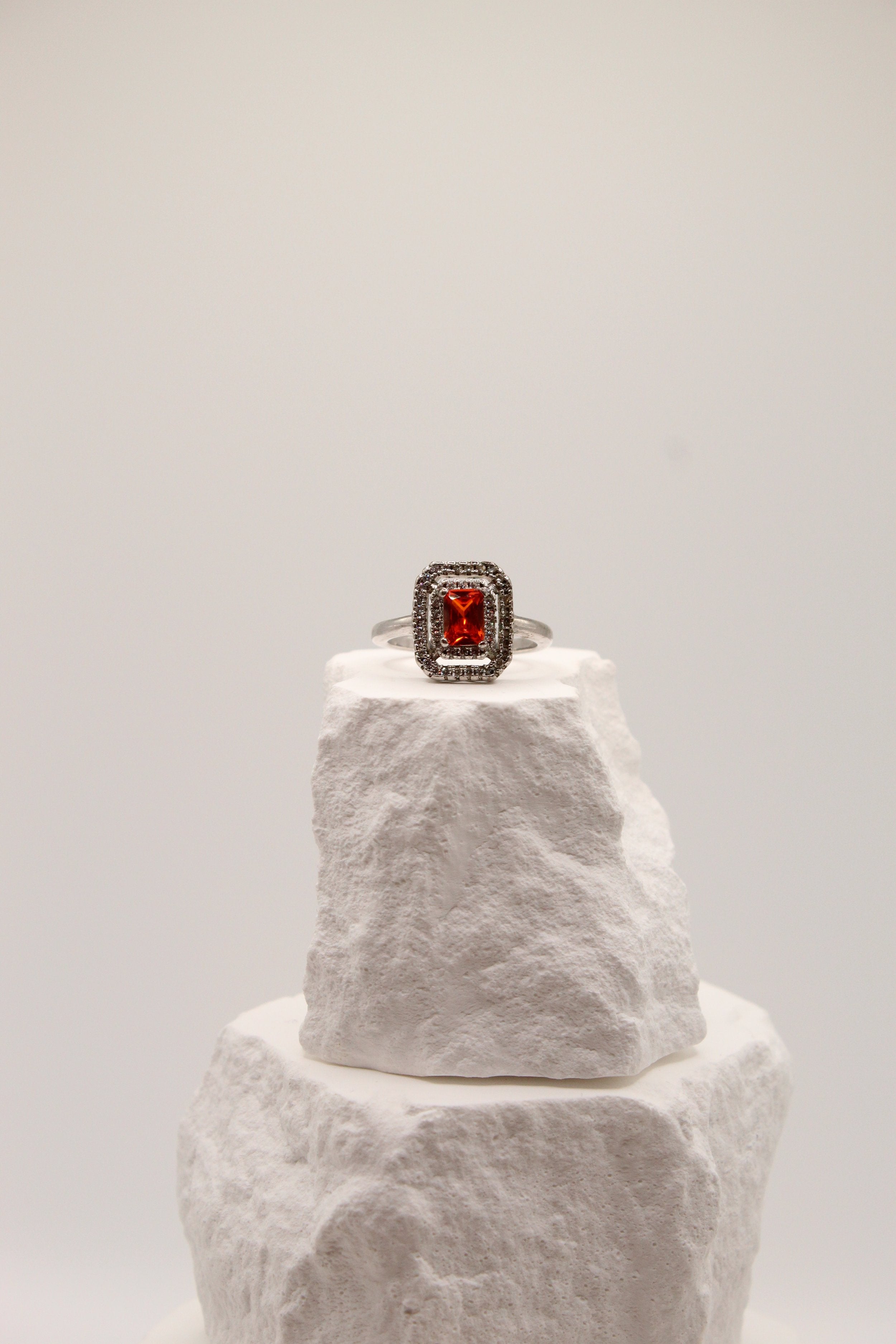 Scarlet Royale Halo Ring