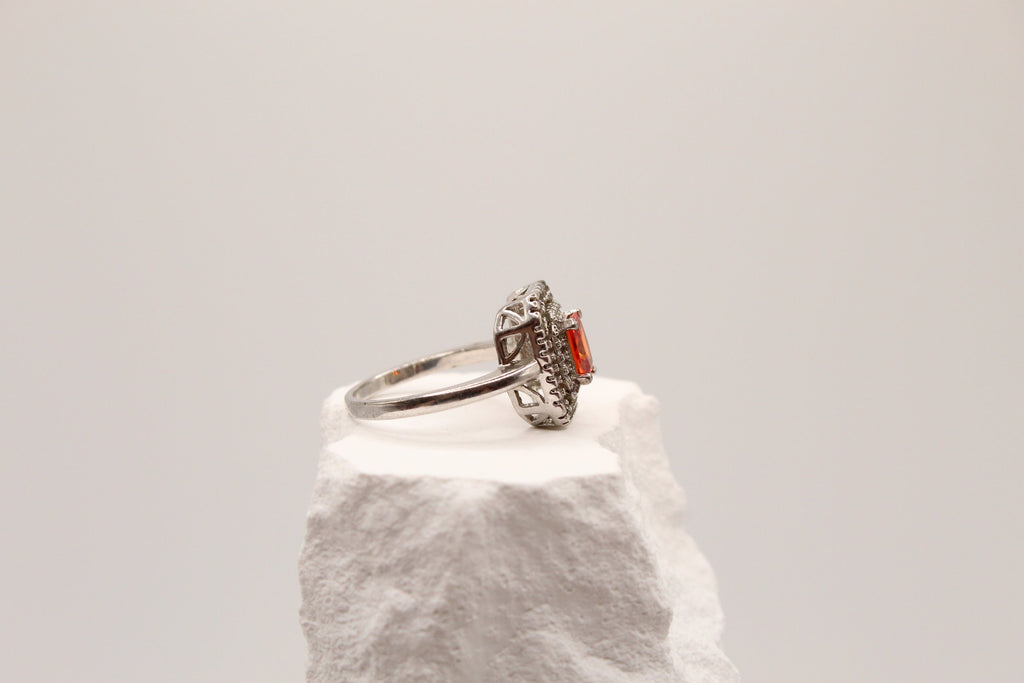 Scarlet Royale Halo Ring