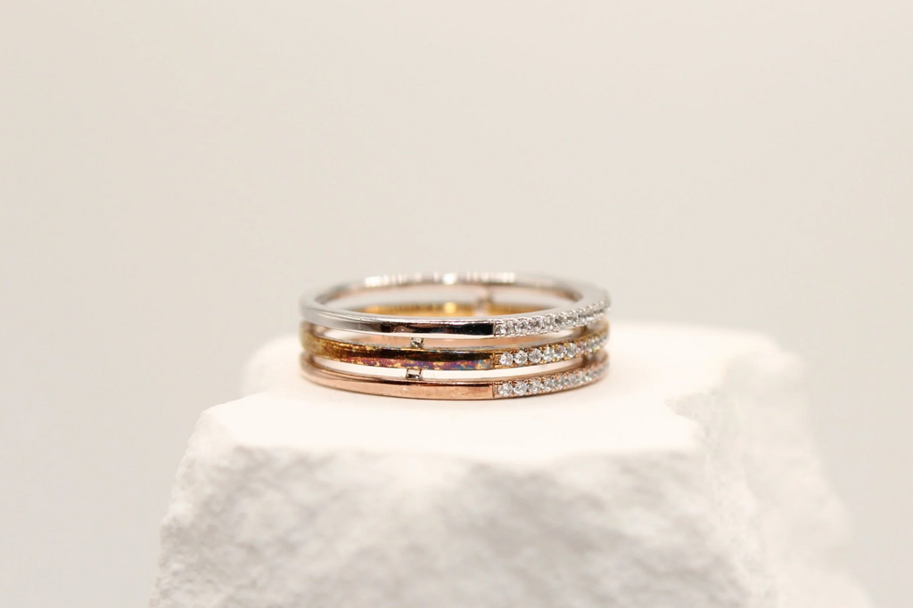 Silk Shine Ring