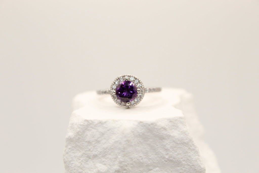 Celeste Glamour Halo Ring