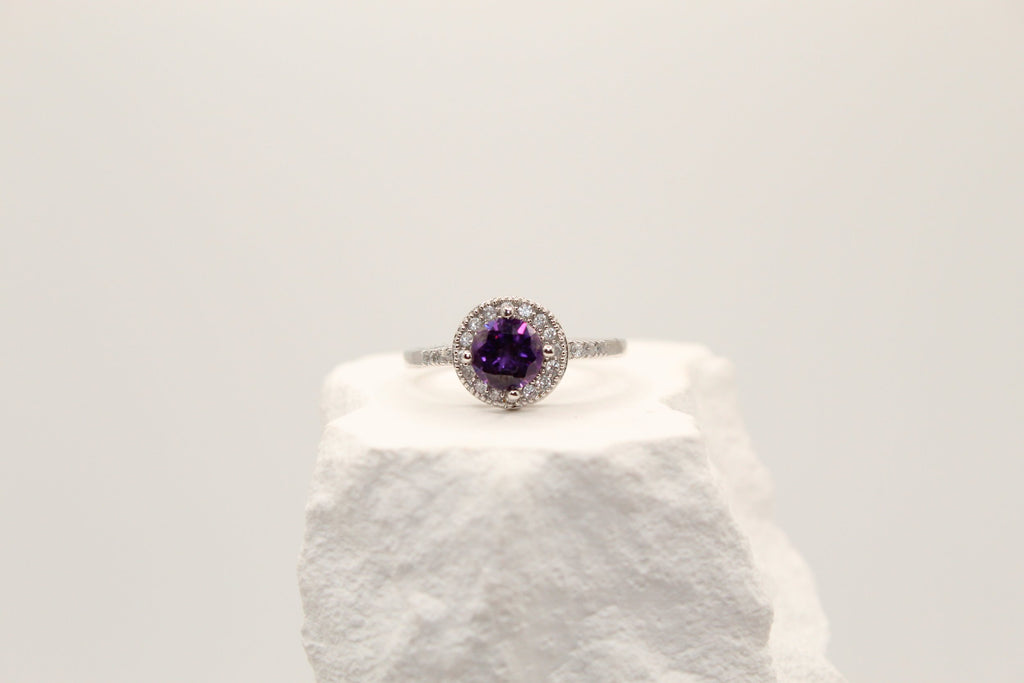 Celeste Glamour Halo Ring