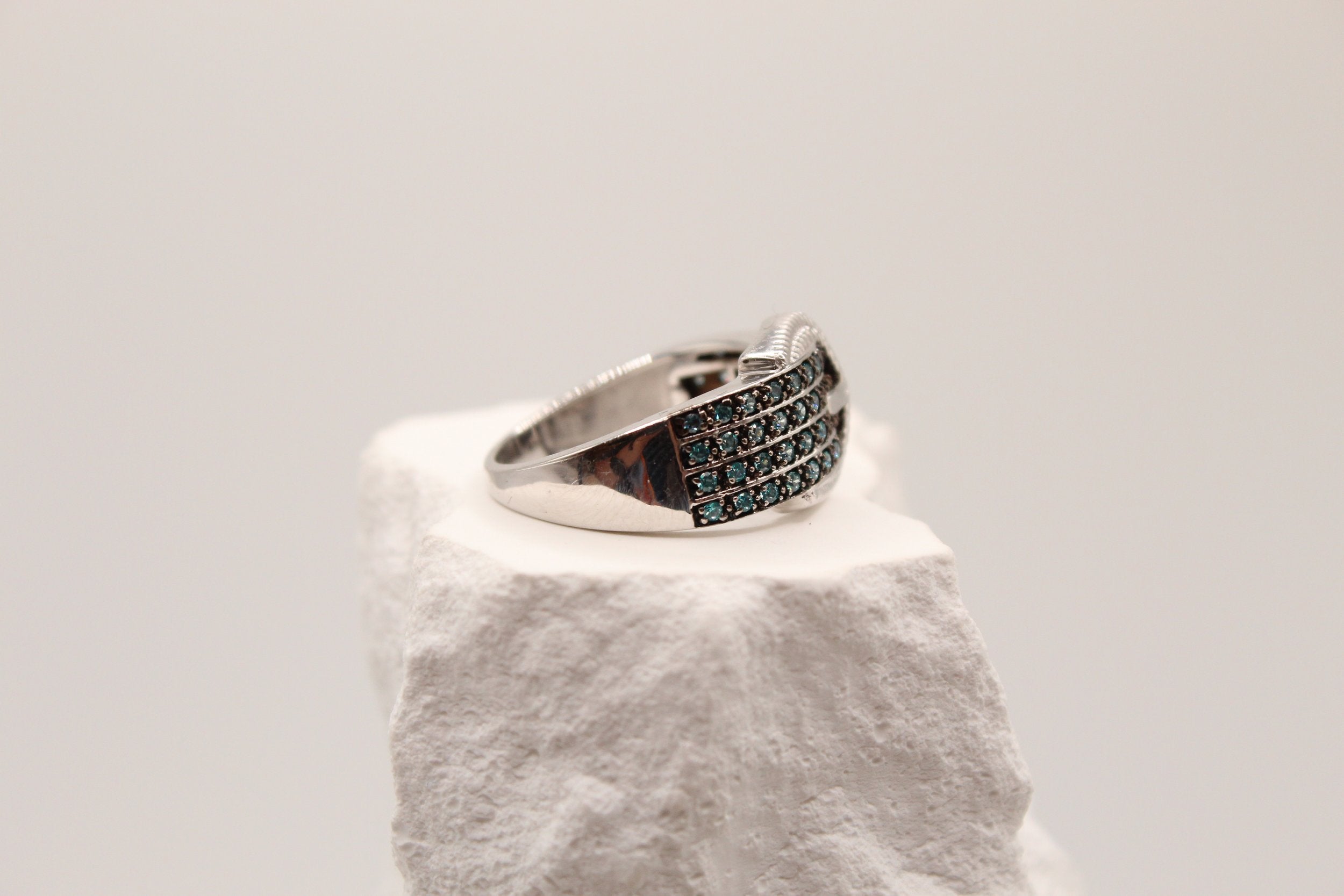 Midnight Luxe Buckle Ring