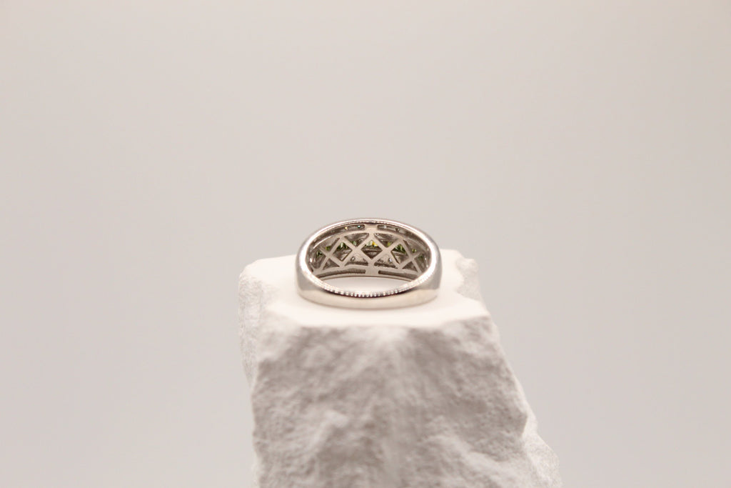 Green Diamond Band