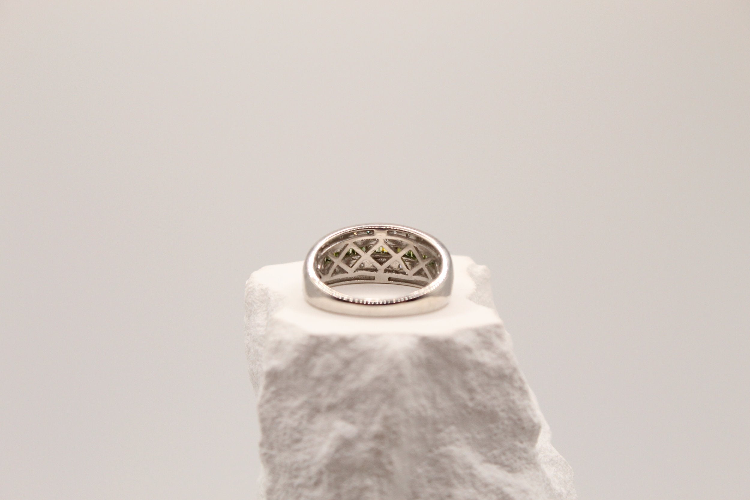 Green Diamond Band