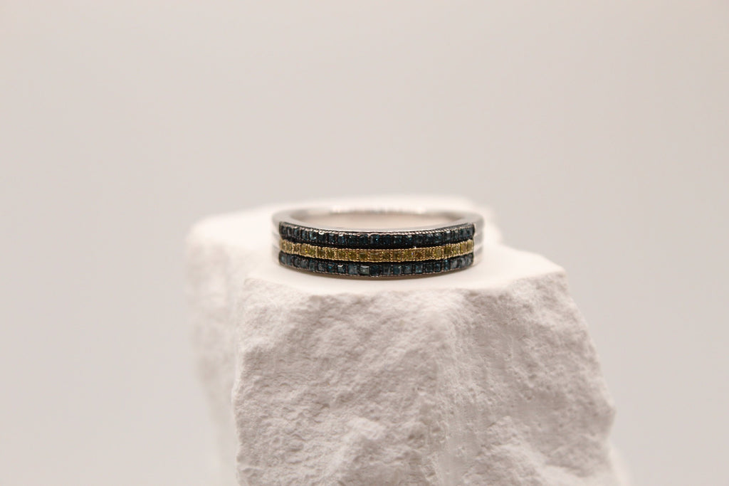 Midnight Aura Ring