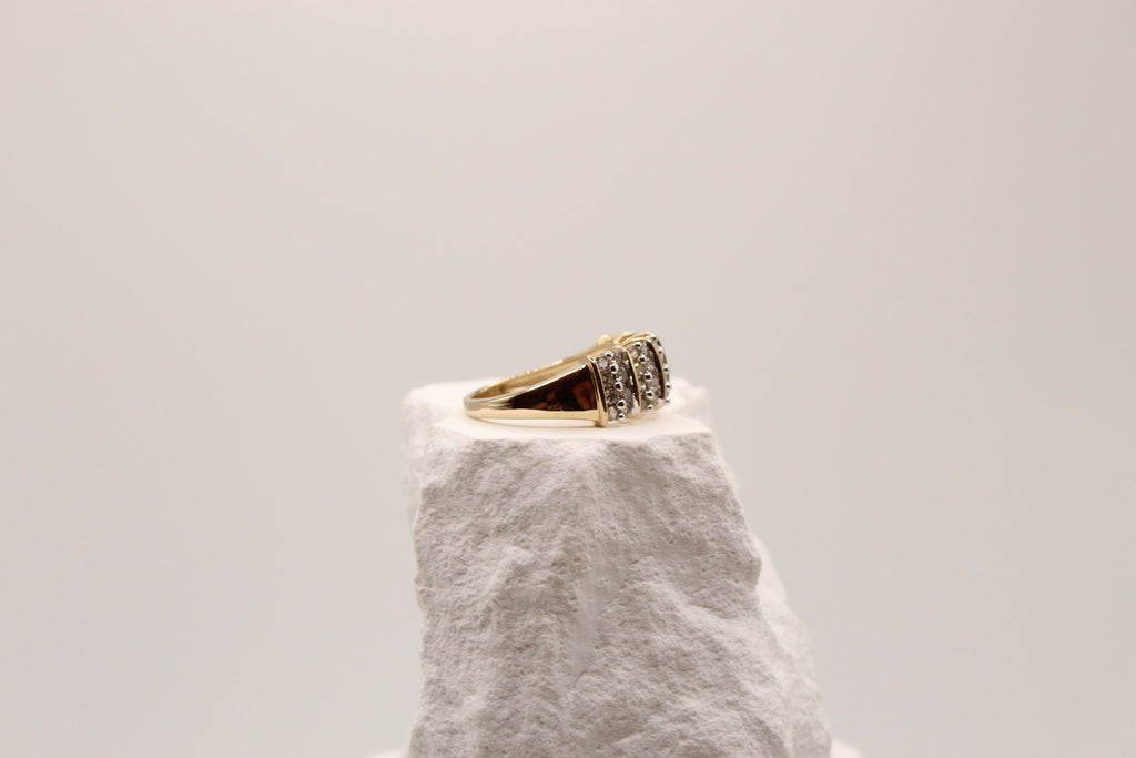 Two-Tone Diamond Row Ring