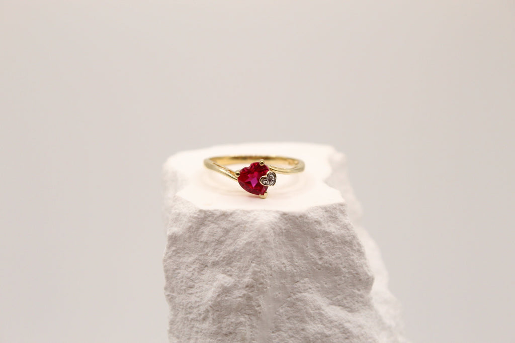 Heart Stone Silver Ring