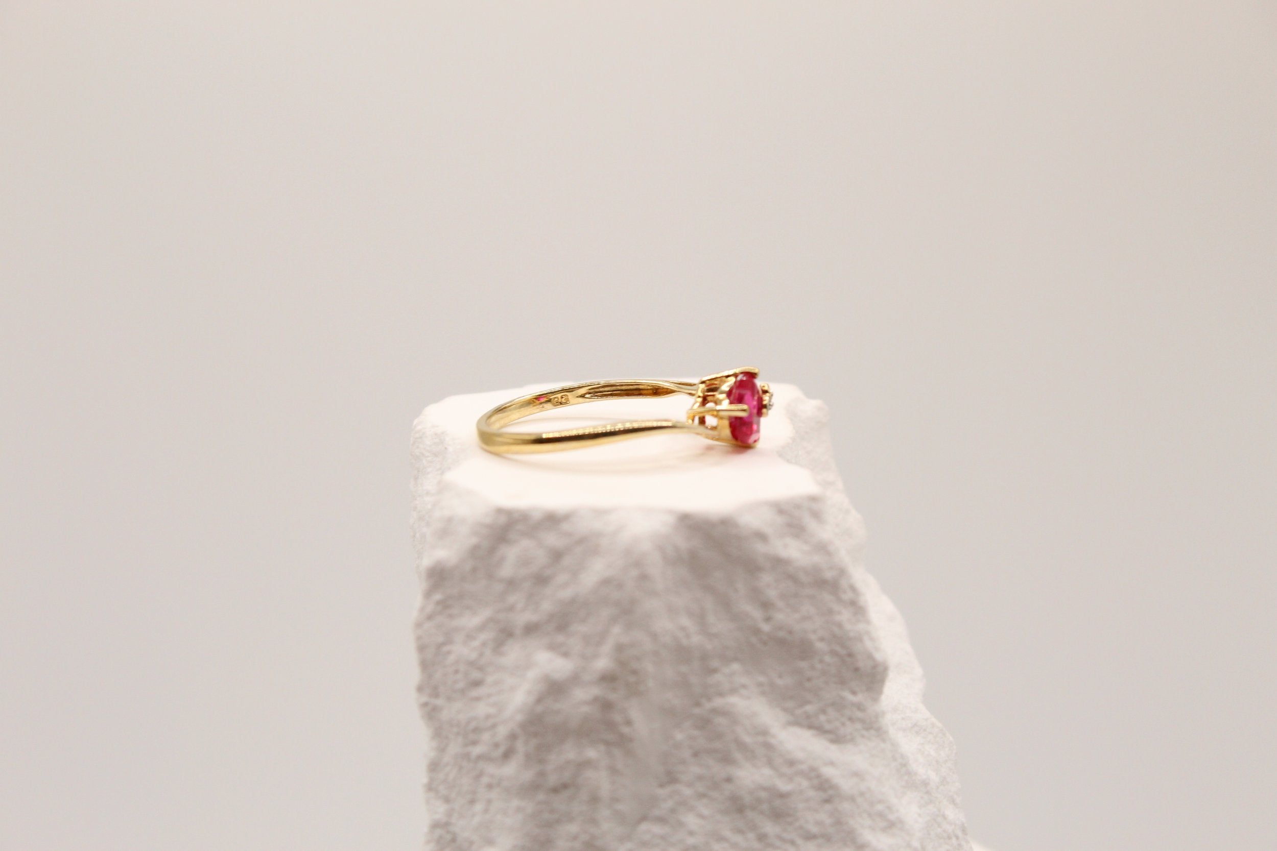 Heart Stone Silver Ring