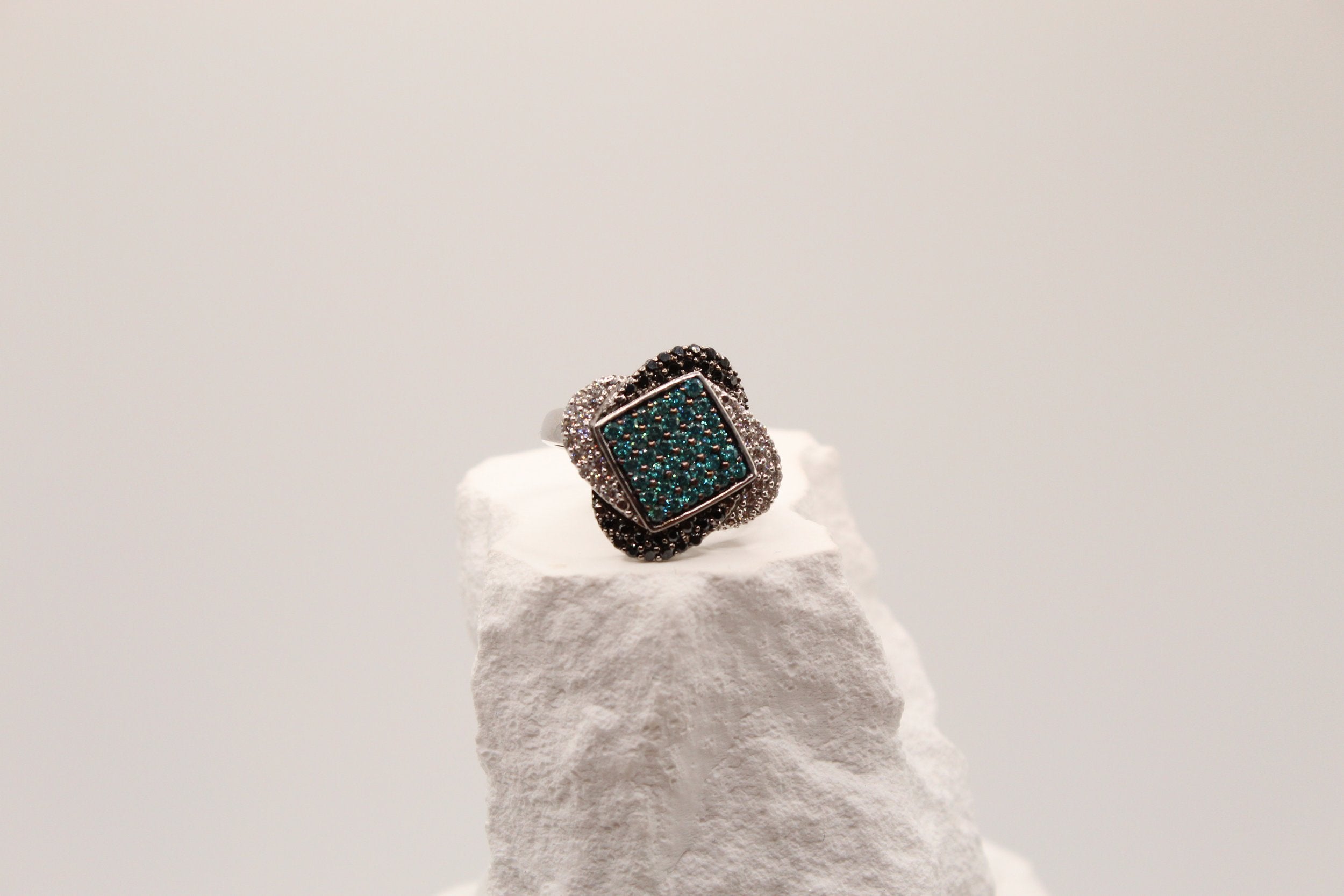 Deep Forest Ring