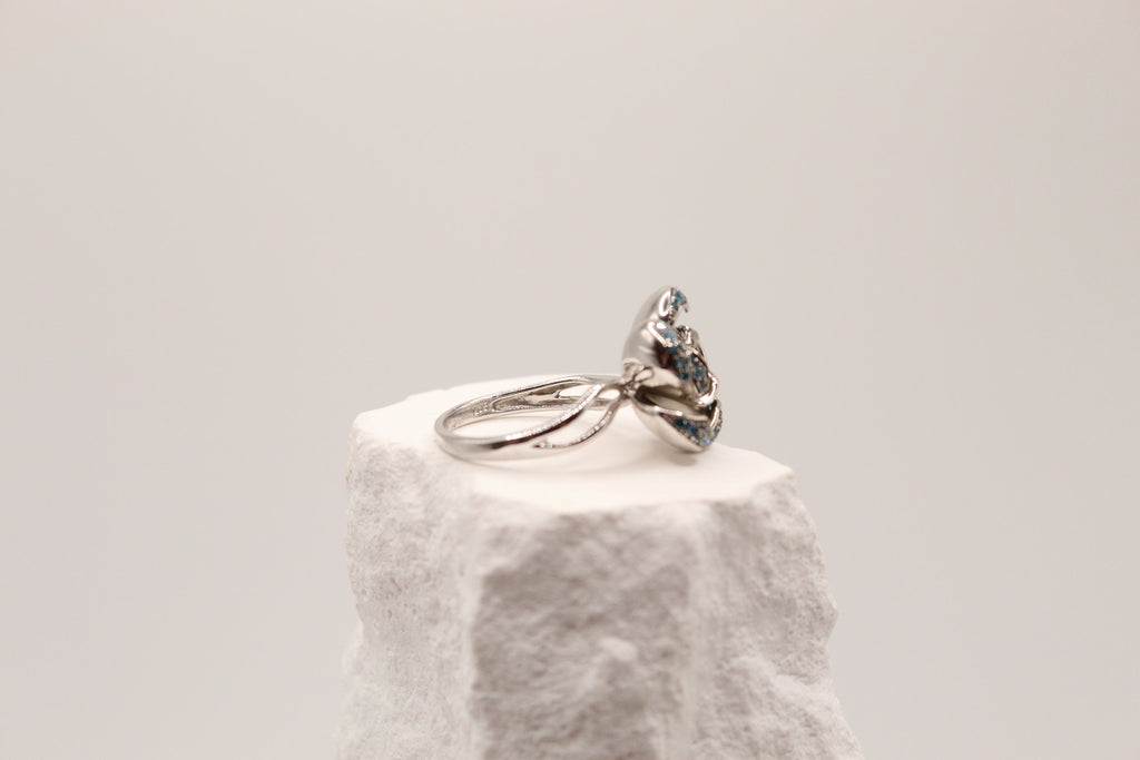Lagoon Flower Ring