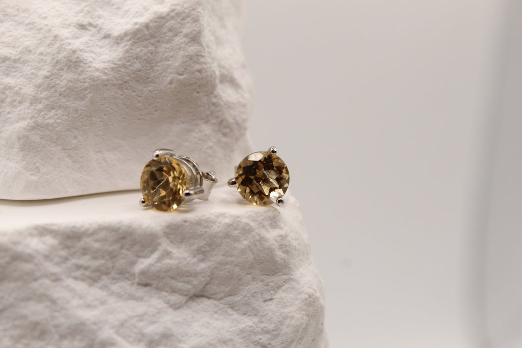 Champagne Glow Studs