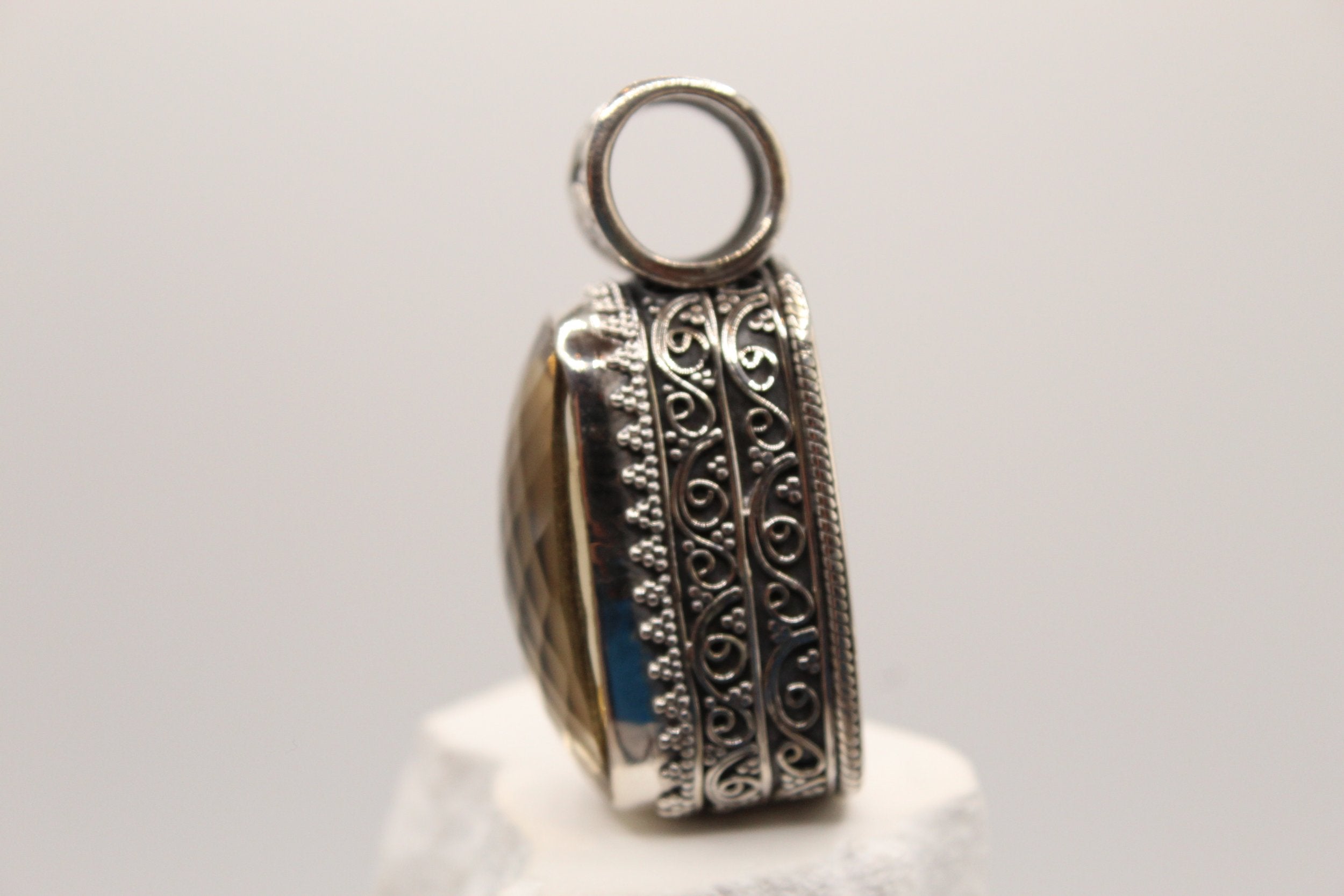 Golden Hour Pendant
