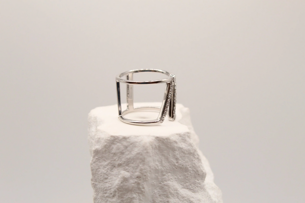 Infinity Luxe Ring