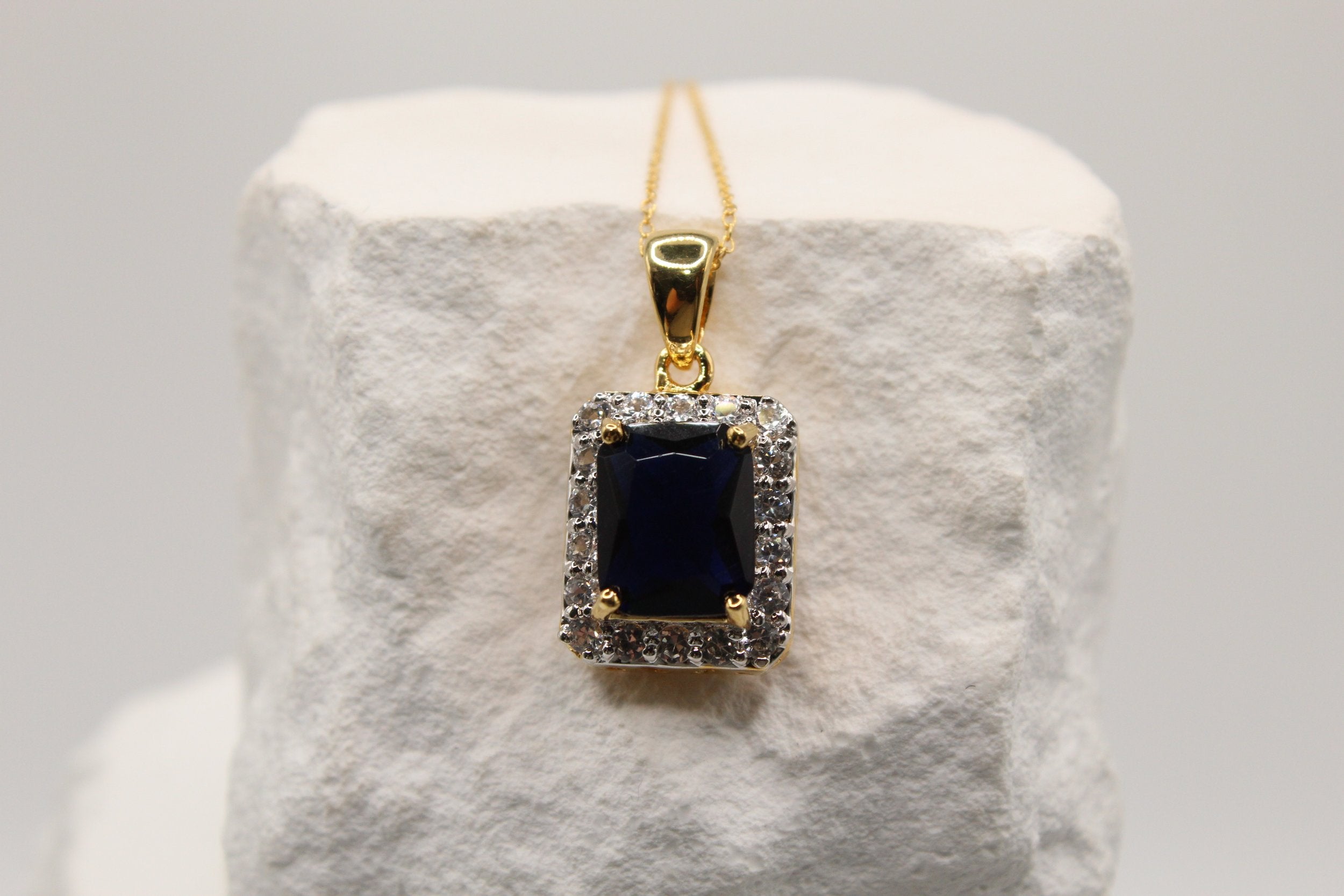 Midnight Sapphire Halo Necklace