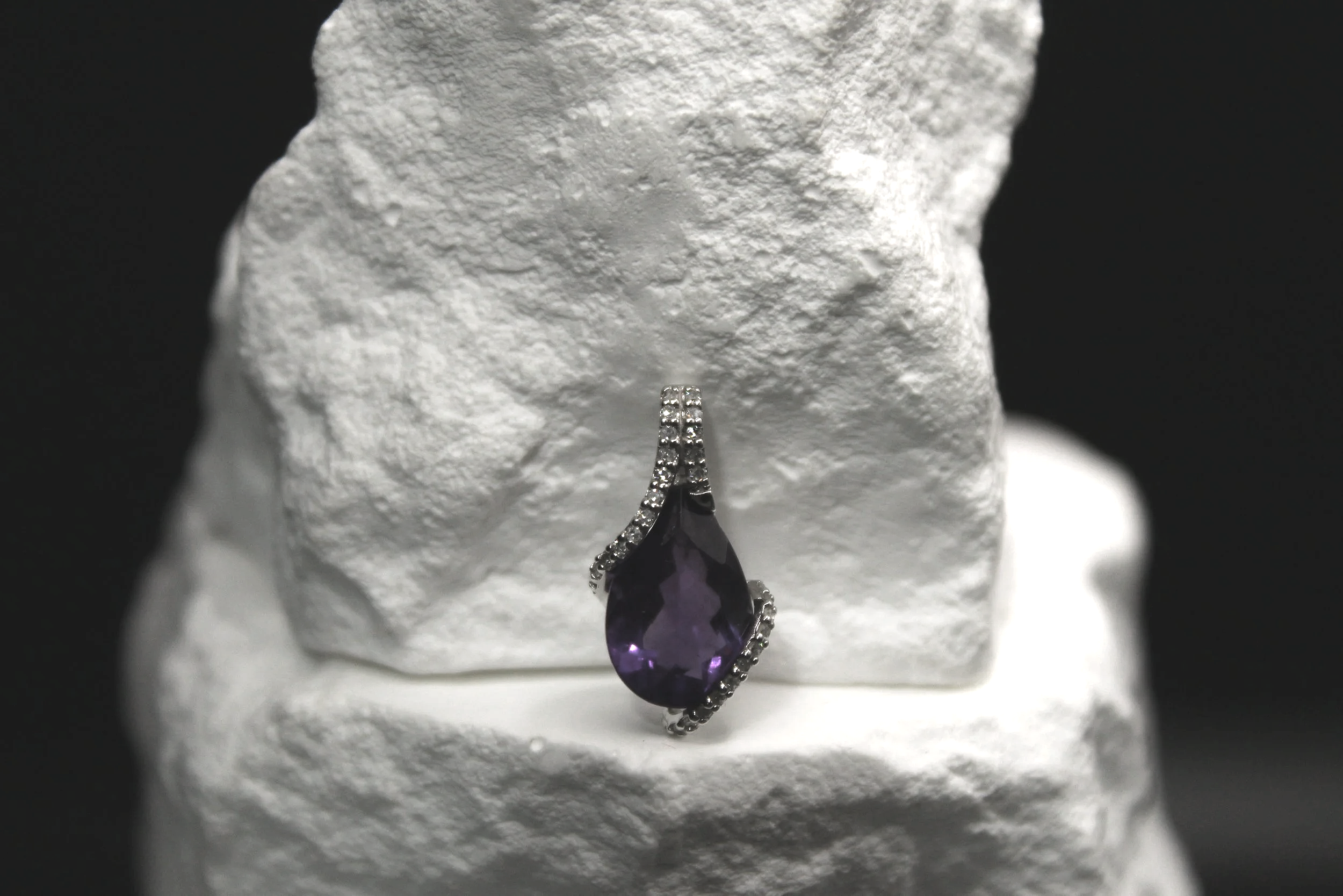 Teardrop Amethyst Pendant