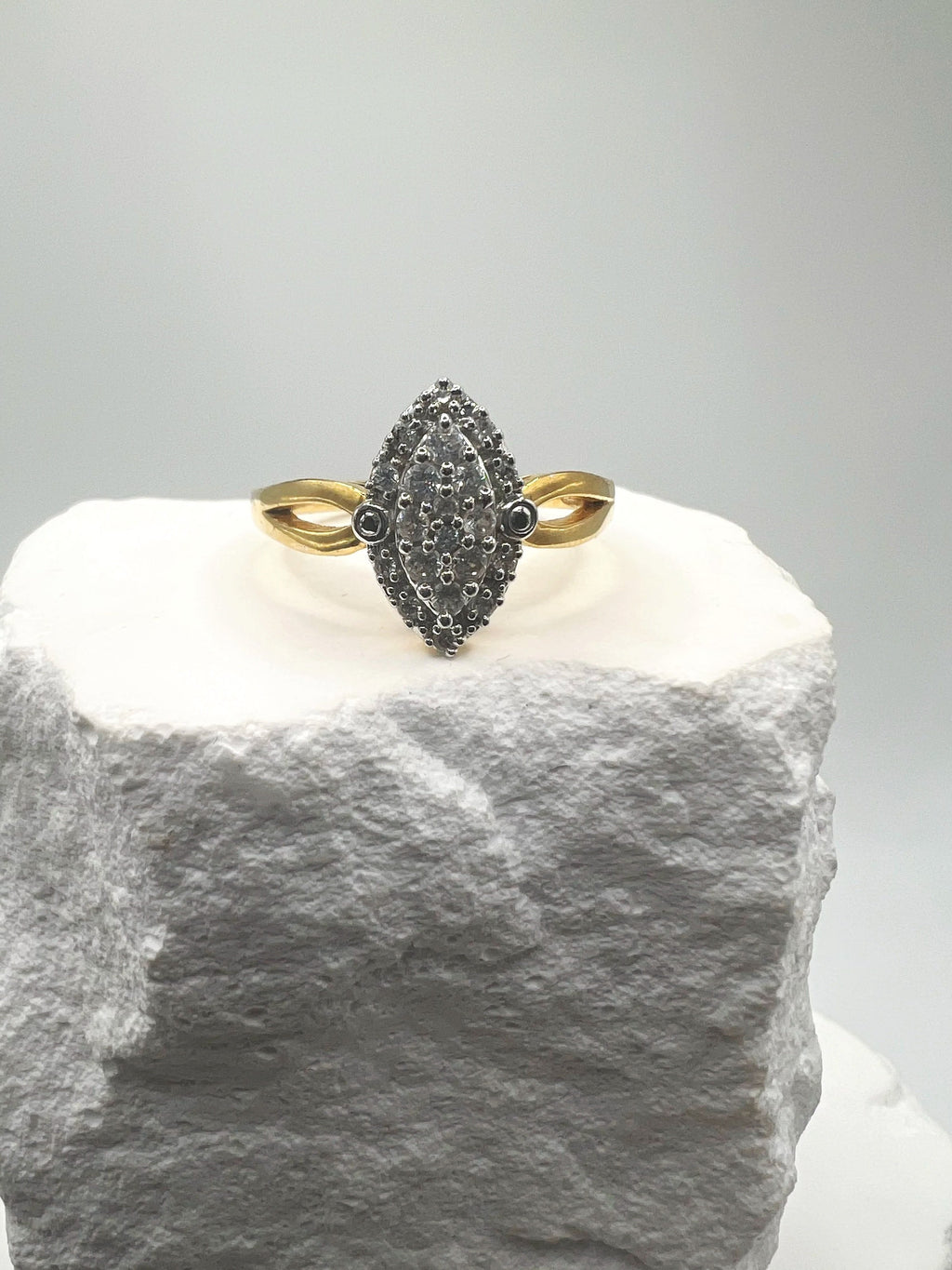 Golden Veil Ring