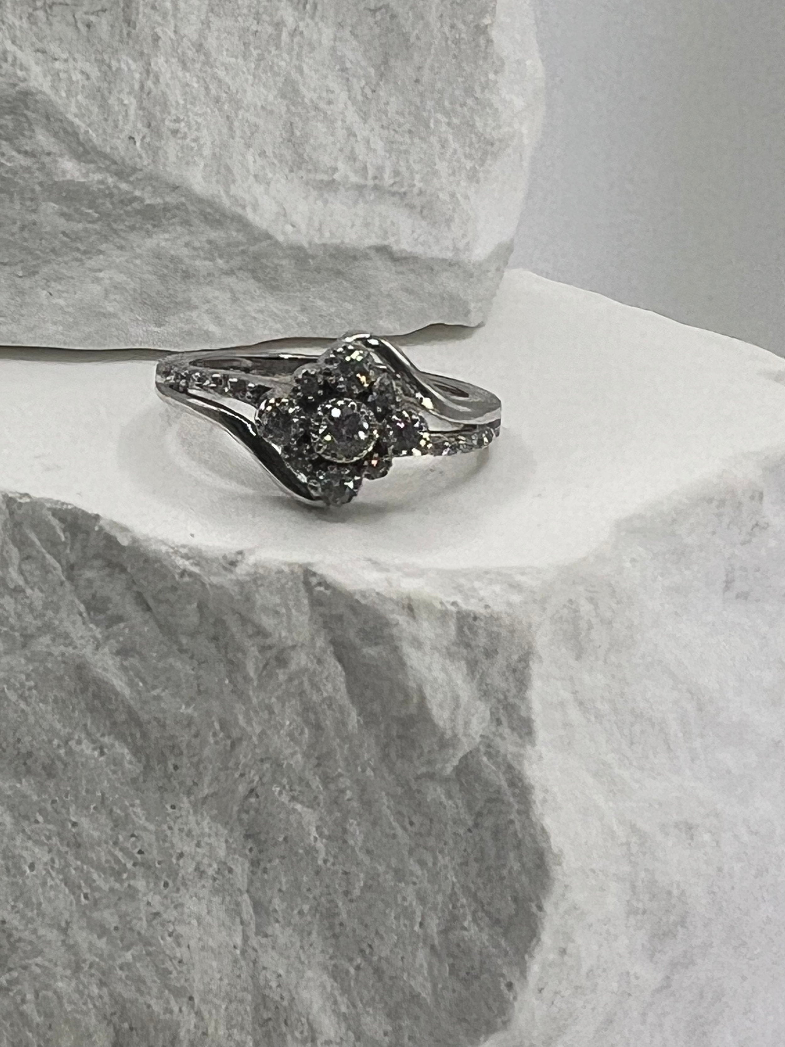 Midnight Bloom Ring