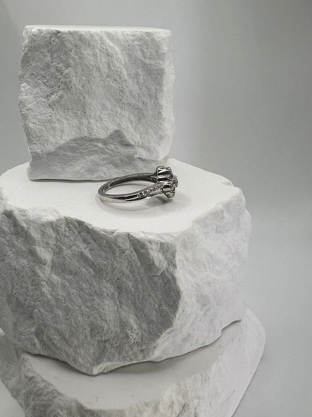 Midnight Bloom Ring