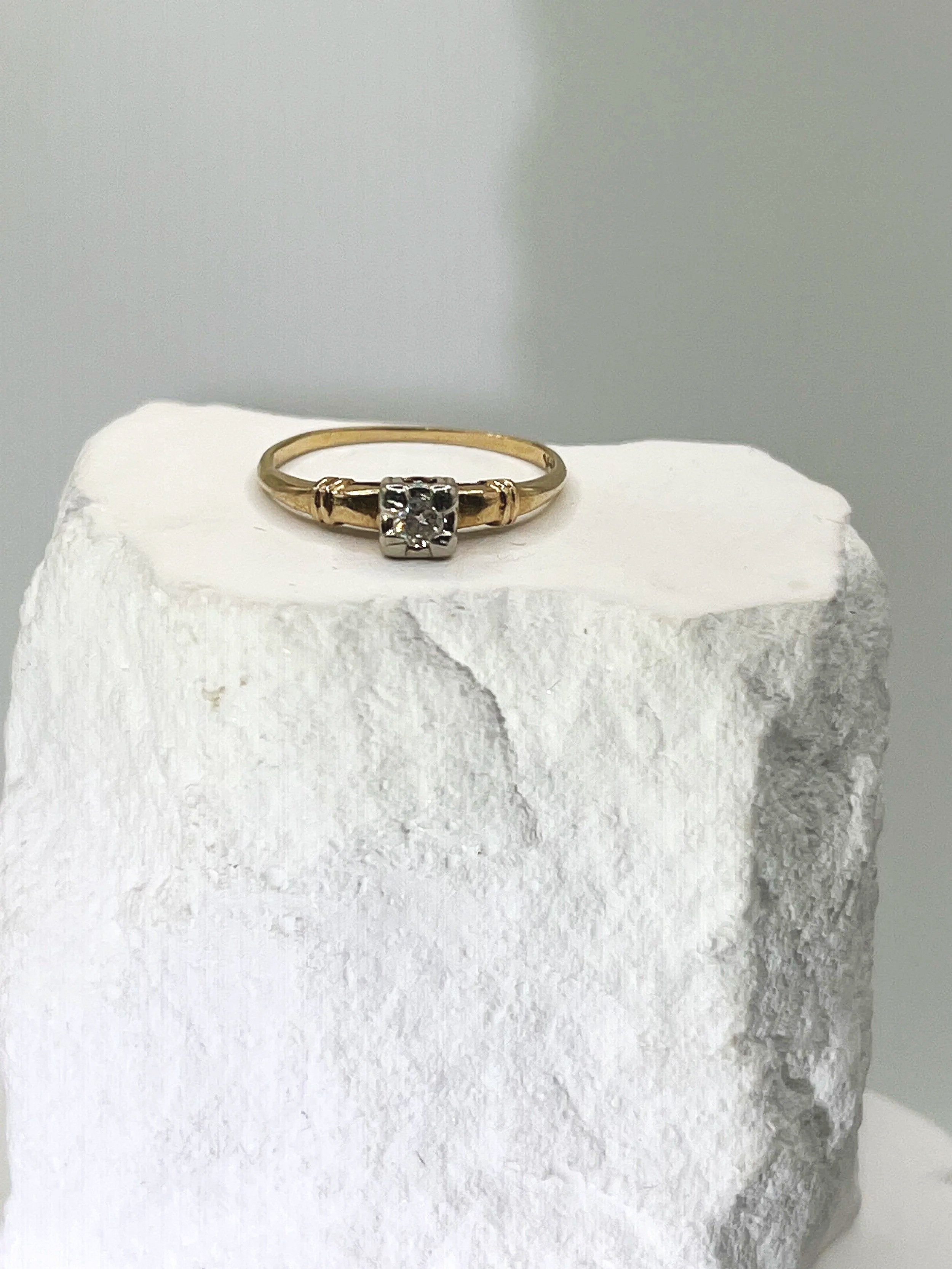 Vintage Golden Dot Ring