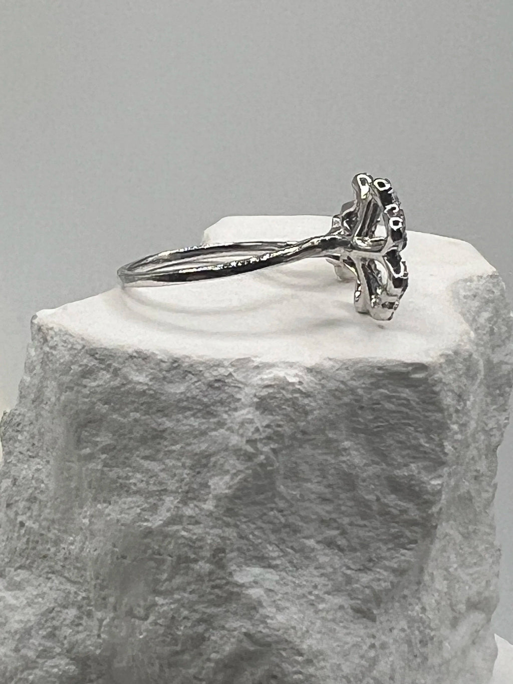 Lucky Bloom Ring