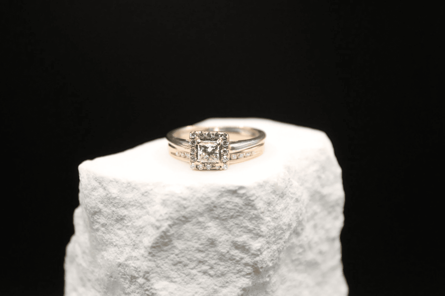 Blush Radiance Diamond Ring