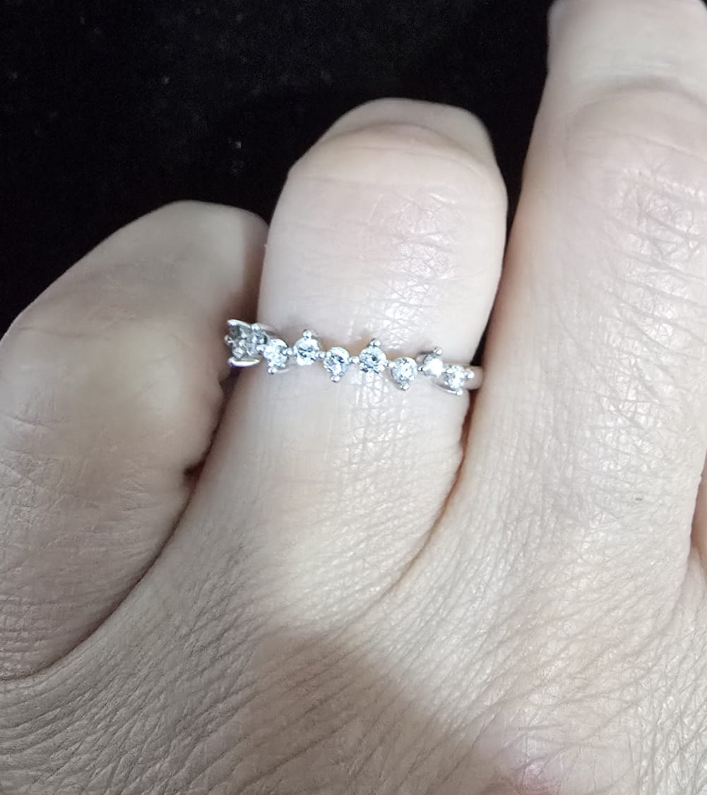 Dancing Diamonds Ring