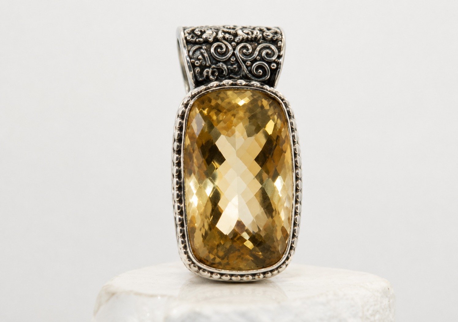 Golden Hour Pendant
